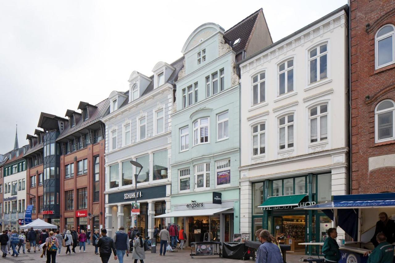 Fewo1846 - Royal Suite - Stilvolle Wohnung Mit 2 Schlafzimmern Im Stadtzentrum フレンスブルク エクステリア 写真