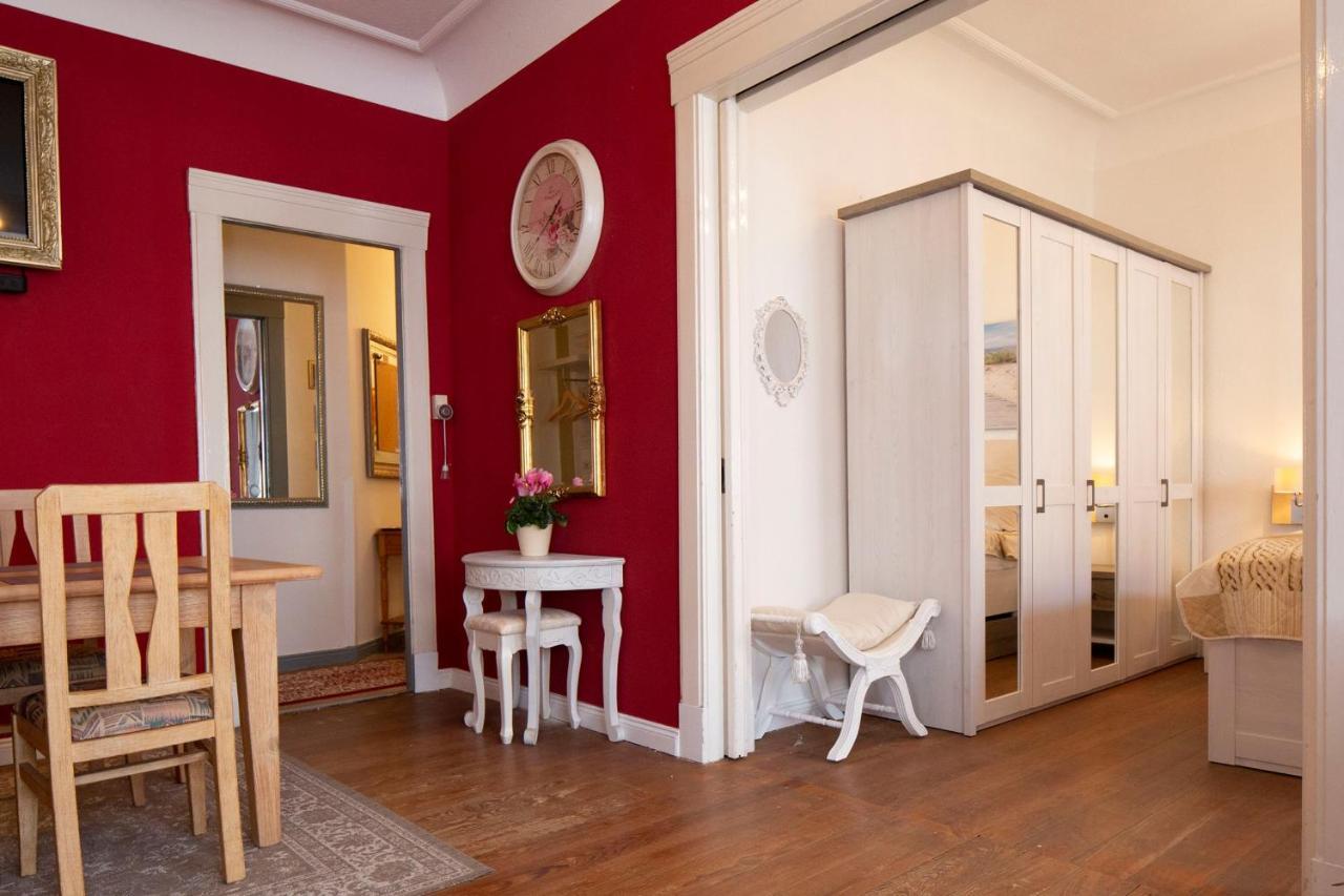 Fewo1846 - Royal Suite - Stilvolle Wohnung Mit 2 Schlafzimmern Im Stadtzentrum フレンスブルク エクステリア 写真